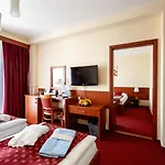 Ξενοδοχείο Aqua - Family Friendly 4*