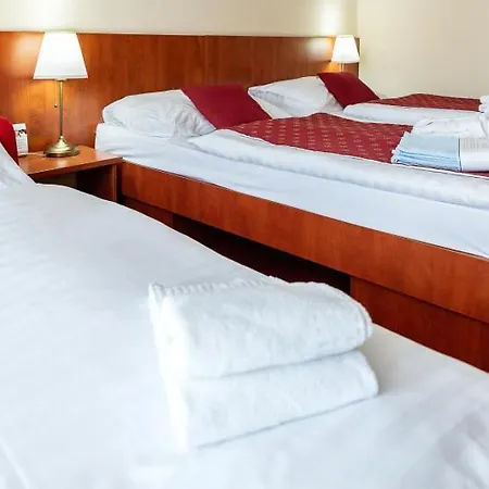 Aqua - Family Friendly