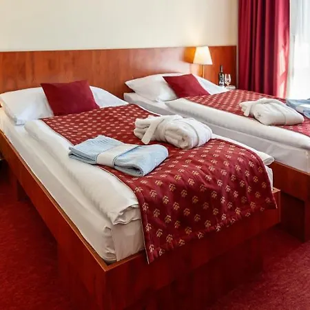 Aqua - Family Friendly Senec