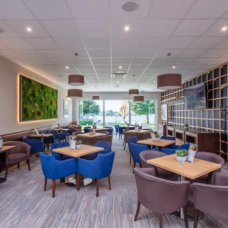 Hotel Aqua - Family Friendly