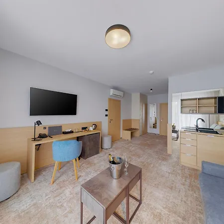 Aqua - Family Friendly Hotel 4*