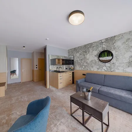 Hotel Aqua - Family Friendly Senec