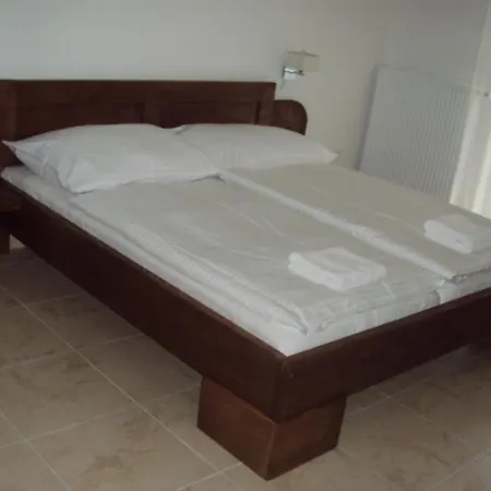 Aqua - Family Friendly 4* 세네츠