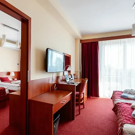 Aqua - Family Friendly Hotel