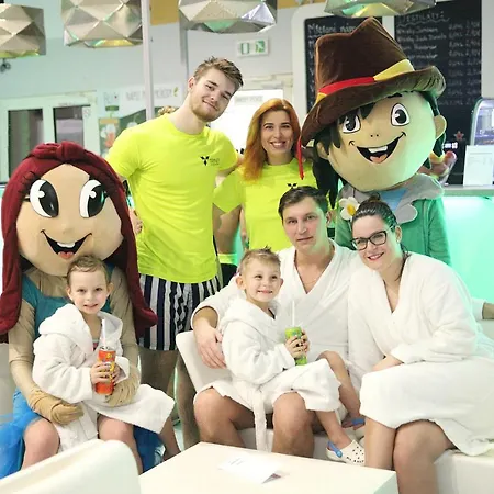 Aqua - Family Friendly Hotel Senec